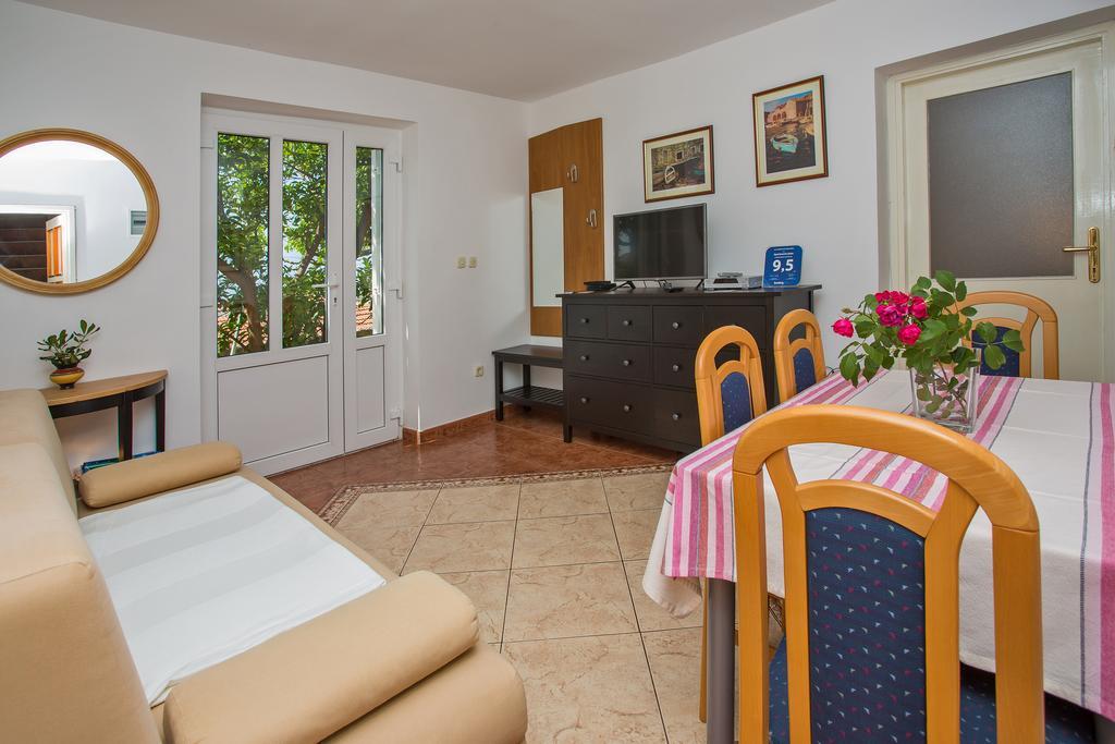 Apartments Jelen Dubrovnik Bagian luar foto