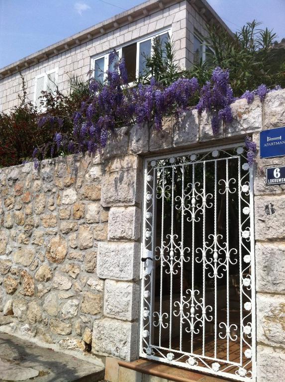 Apartments Jelen Dubrovnik Bagian luar foto