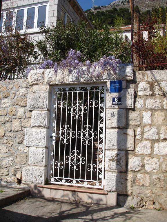 Apartments Jelen Dubrovnik Bagian luar foto